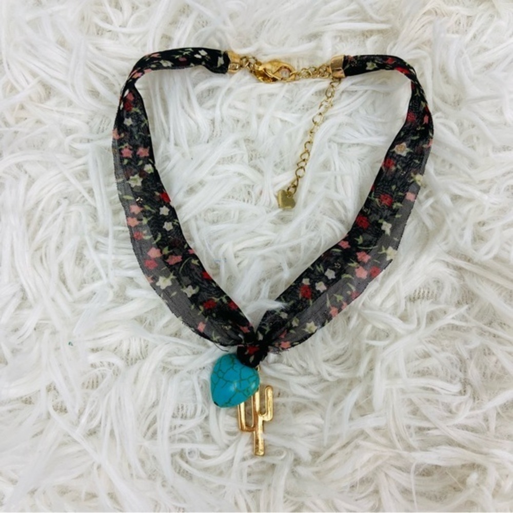 EXPRESS black floral choker golden cactus & turquoise stone western necklaces